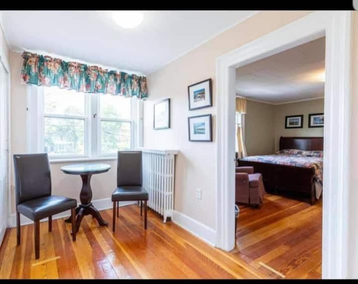 Sunny Home B&B Σάρλοτ Τάουν Εξωτερικό φωτογραφία